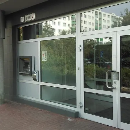 Einsteinova Petrzalka Station Séjour chez l'habitant *