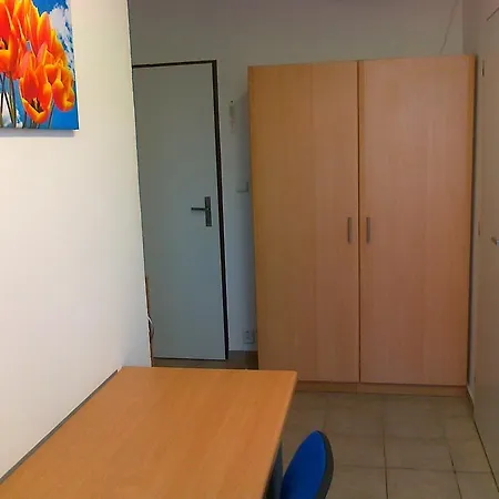 Einsteinova Petrzalka Station * ブラチスラヴァ