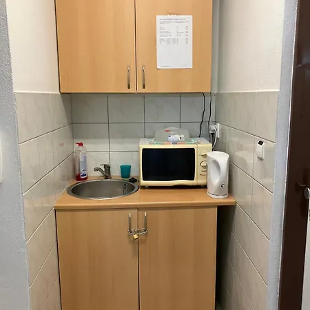 Own Toilet - Clima - Freeparking