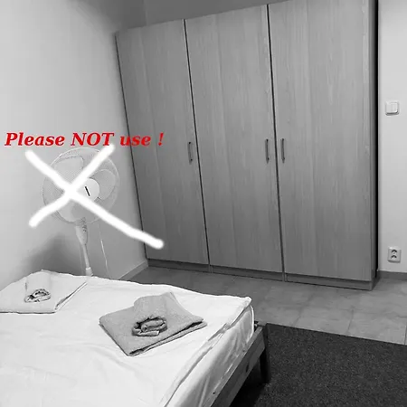 Room With Toilet - Clima Free Parking