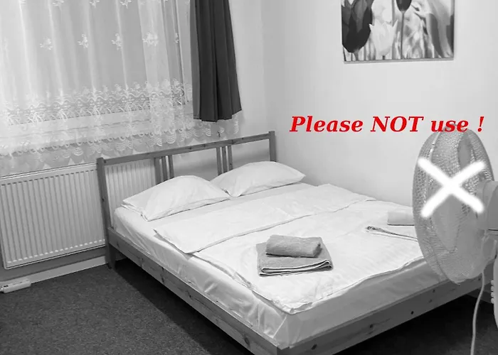 Einsteinova Petrzalka Station 홈스테이 브라티슬라바