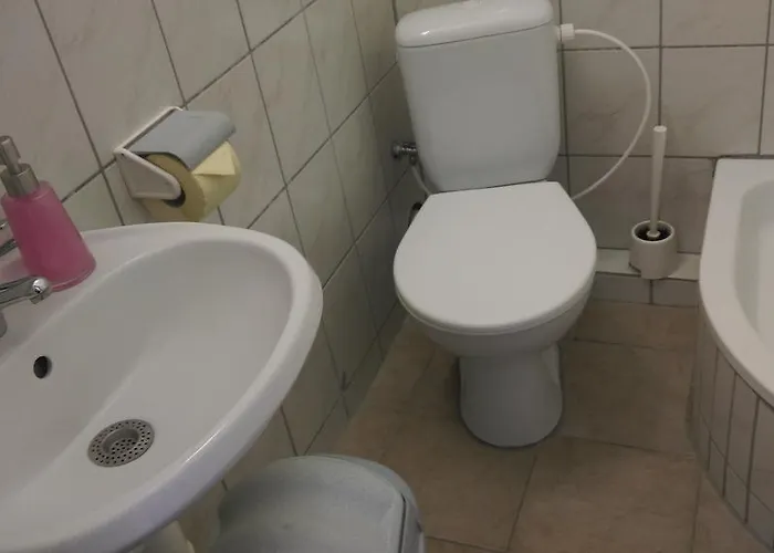 Einsteinova Petrzalka Station * 브라티슬라바