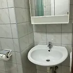 Einsteinova Petrzalka Station Проживание в семье